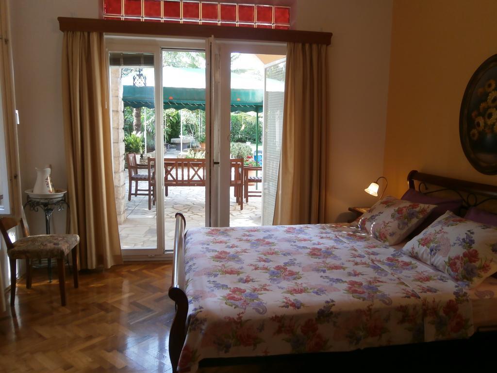 Apartments Nela Porec Exterior photo